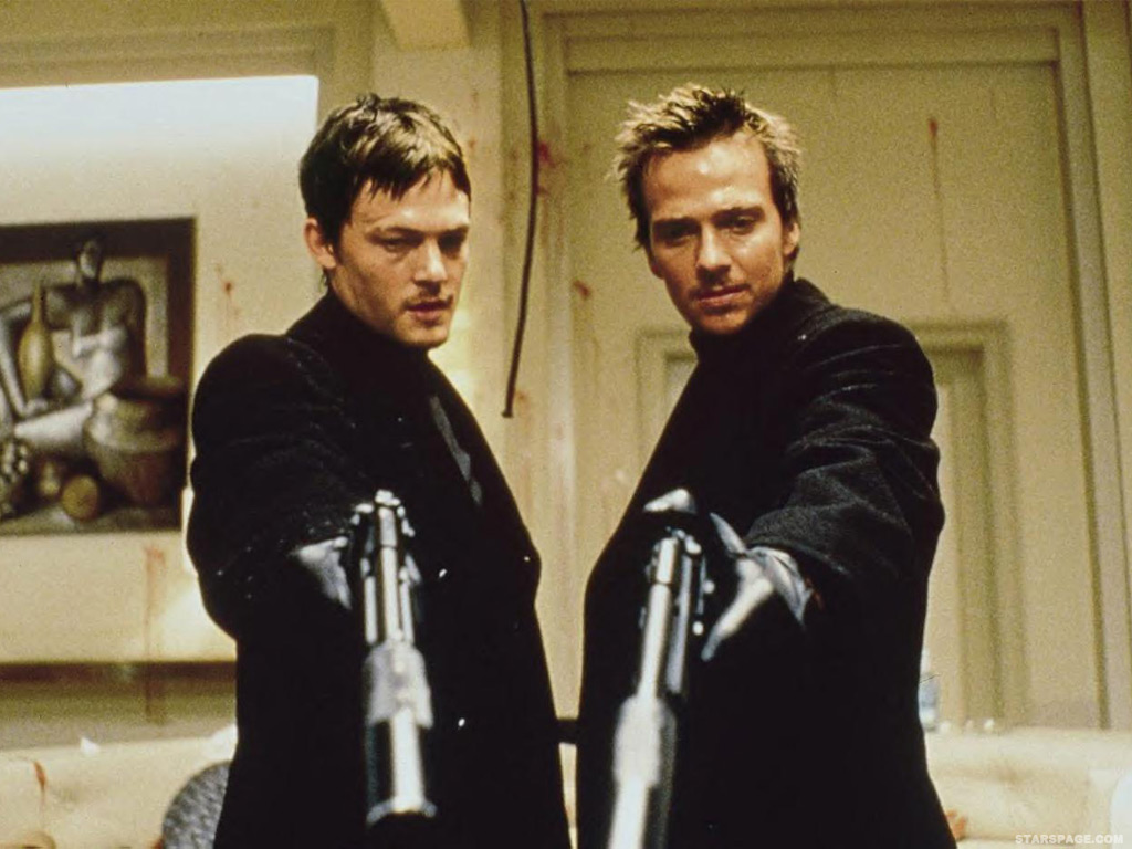 Is Sean Patrick Flanery dating